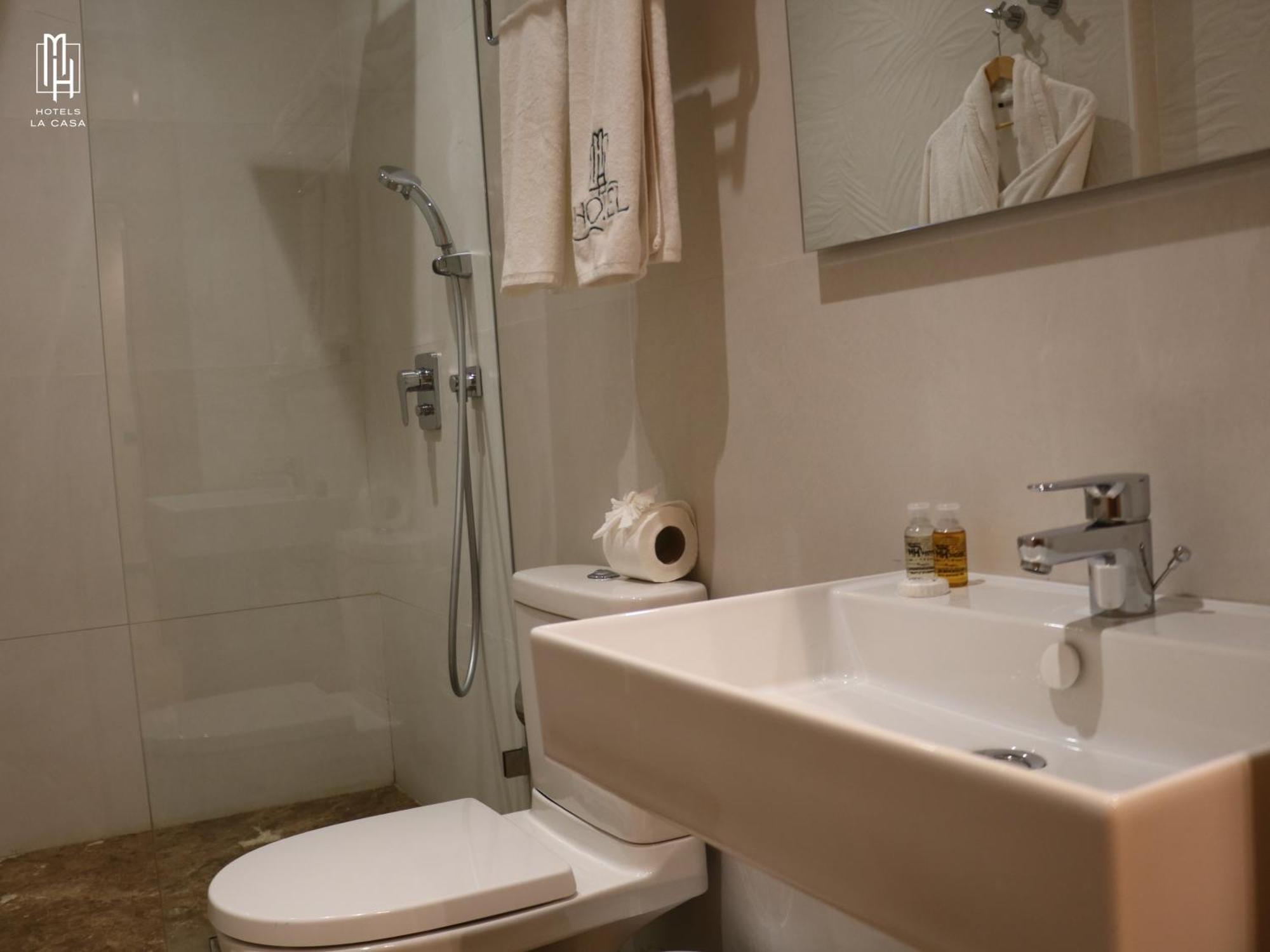 Mh Hotel La Casa ラユーン エクステリア 写真